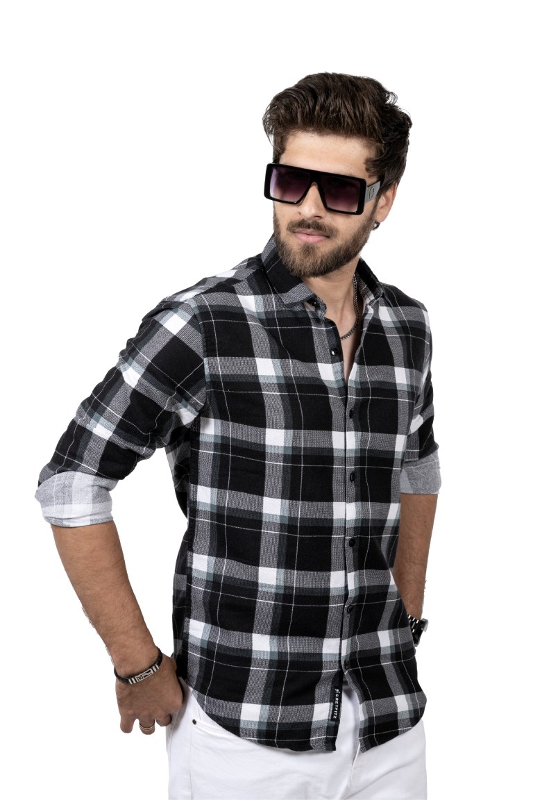 Casual black-and-white checks Shirt